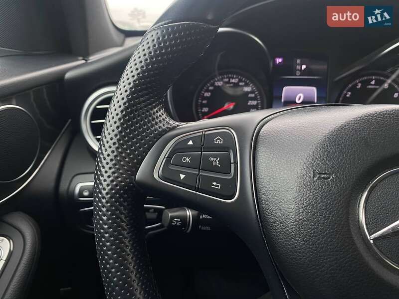 Внедорожник / Кроссовер Mercedes-Benz GLC-Class 2018 в Киеве