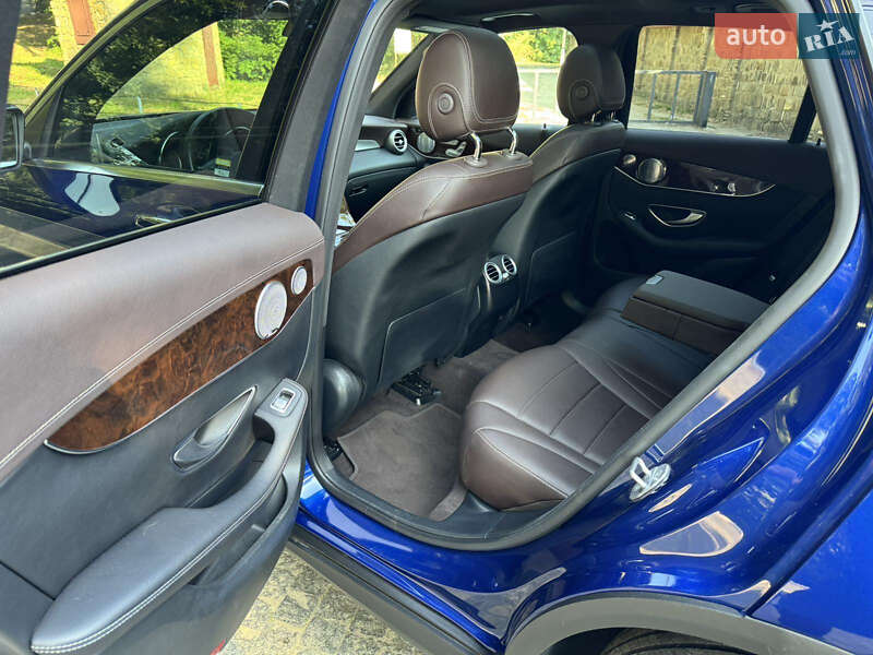 Внедорожник / Кроссовер Mercedes-Benz GLC-Class 2018 в Кицмани