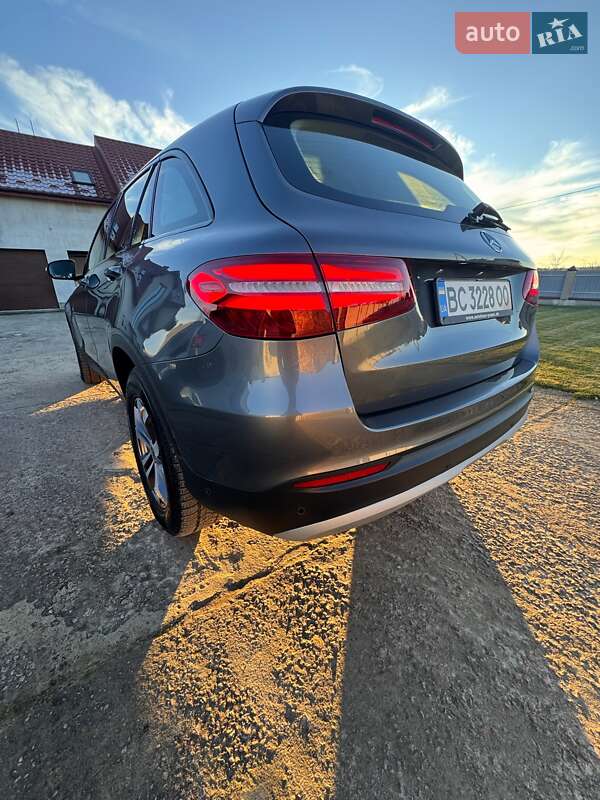 Позашляховик / Кросовер Mercedes-Benz GLC-Class 2018 в Новояворівську