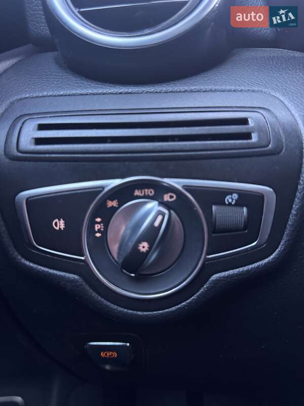 Позашляховик / Кросовер Mercedes-Benz GLC-Class 2018 в Новояворівську