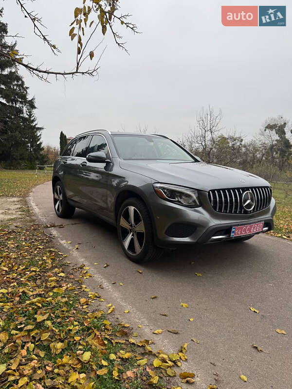 Внедорожник / Кроссовер Mercedes-Benz GLC-Class 2019 в Яготине