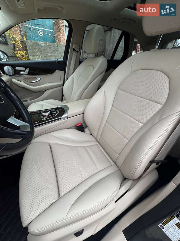 Внедорожник / Кроссовер Mercedes-Benz GLC-Class 2019 в Яготине