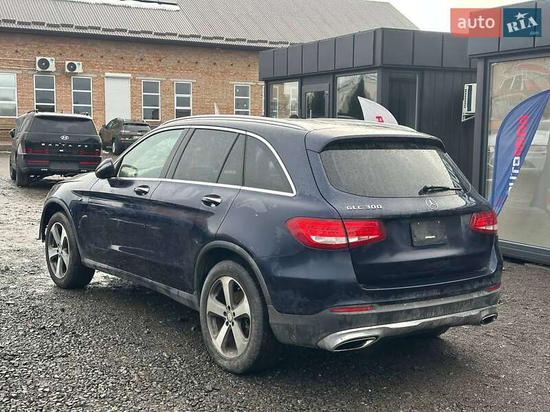 Внедорожник / Кроссовер Mercedes-Benz GLC-Class 2016 в Луцке