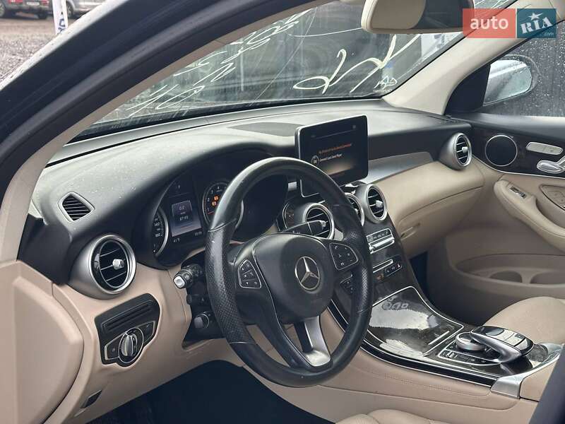 Внедорожник / Кроссовер Mercedes-Benz GLC-Class 2016 в Луцке