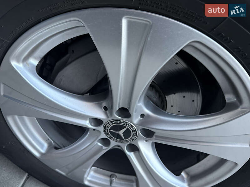 Внедорожник / Кроссовер Mercedes-Benz GLC-Class 2018 в Днепре