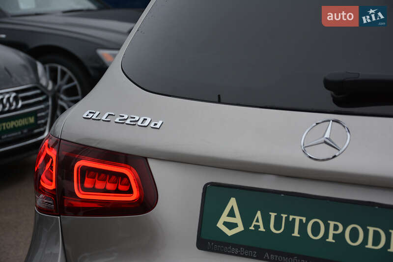 Позашляховик / Кросовер Mercedes-Benz GLC-Class 2019 в Києві фото 13 Позашляховик / Кросовер Mercedes-Benz GLC-Class 2019 в Києві