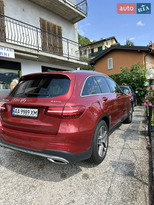 Внедорожник / Кроссовер Mercedes-Benz GLC-Class 2016 в Киеве