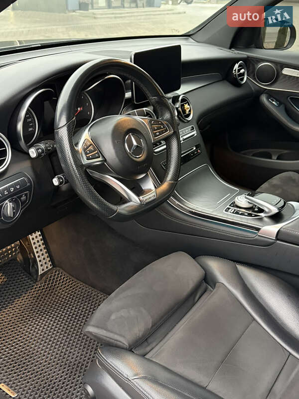 Внедорожник / Кроссовер Mercedes-Benz GLC-Class 2017 в Киеве фото 25 Внедорожник / Кроссовер Mercedes-Benz GLC-Class 2017 в Киеве
