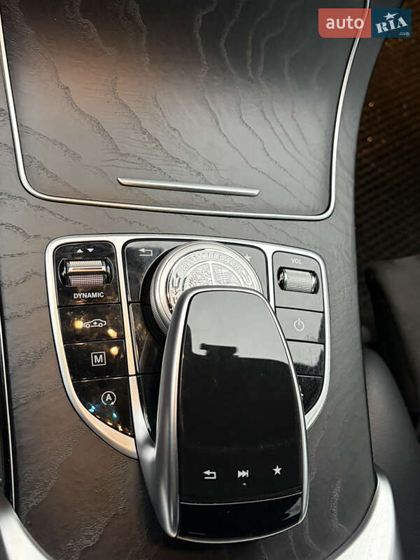 Внедорожник / Кроссовер Mercedes-Benz GLC-Class 2017 в Киеве фото 26 Внедорожник / Кроссовер Mercedes-Benz GLC-Class 2017 в Киеве