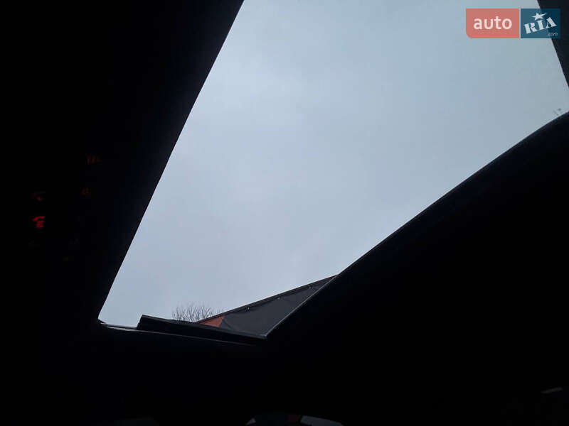 Позашляховик / Кросовер Mercedes-Benz GLC-Class 2017 в Львові