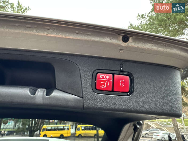 Внедорожник / Кроссовер Mercedes-Benz GLC-Class 2019 в Ровно