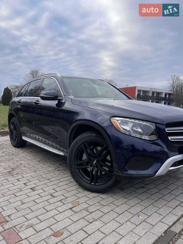 Внедорожник / Кроссовер Mercedes-Benz GLC-Class 2016 в Львове