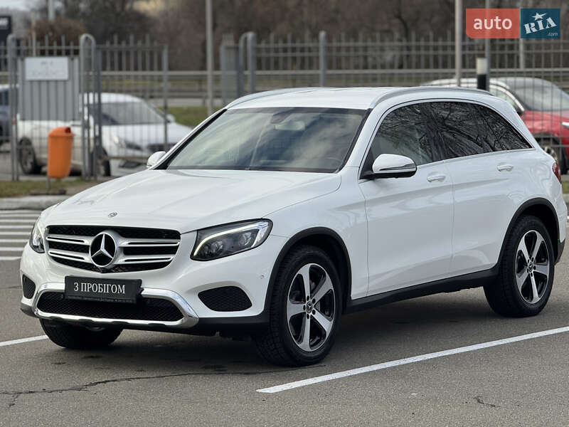 Mercedes-Benz GLC-Class 2017 Mercedes-Benz GLC-Class 2017