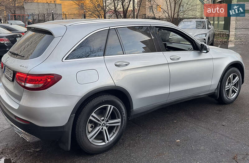 Позашляховик / Кросовер Mercedes-Benz GLC-Class 2015 в Києві