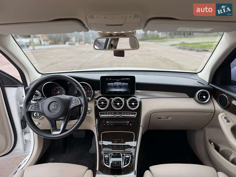 Внедорожник / Кроссовер Mercedes-Benz GLC-Class 2017 в Житомире