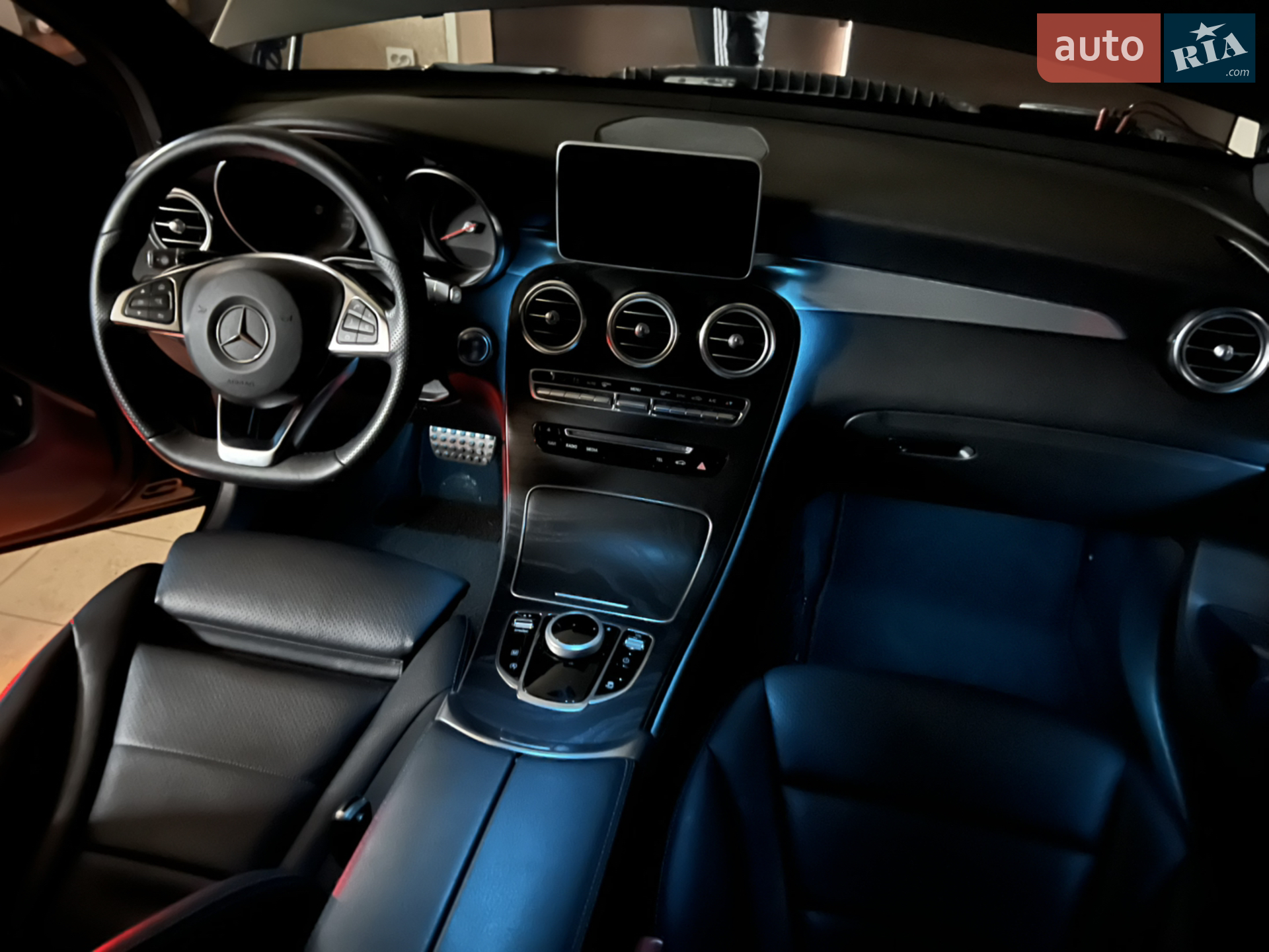 2019 Mercedes-Benz GLC - мініатюра 61