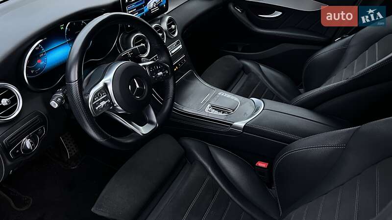 Позашляховик / Кросовер Mercedes-Benz GLC-Class 2019 в Львові фото 3 Позашляховик / Кросовер Mercedes-Benz GLC-Class 2019 в Львові