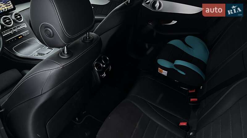 Позашляховик / Кросовер Mercedes-Benz GLC-Class 2019 в Львові фото 15 Позашляховик / Кросовер Mercedes-Benz GLC-Class 2019 в Львові