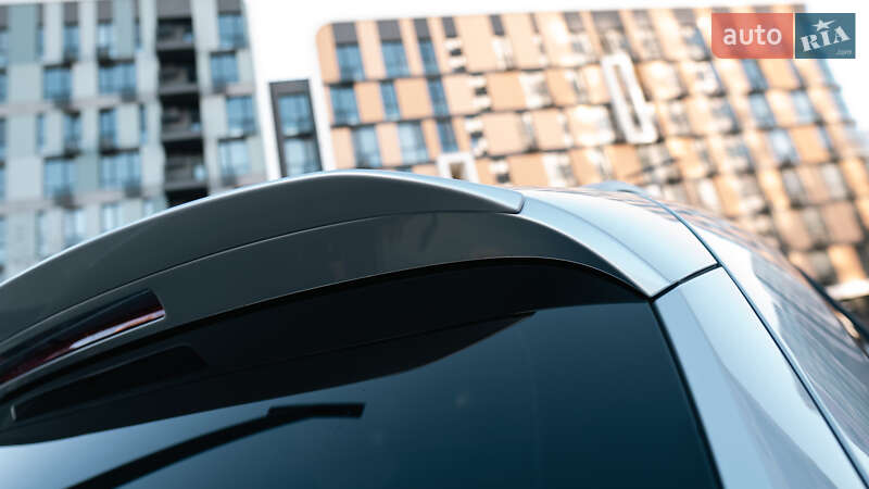 Внедорожник / Кроссовер Mercedes-Benz GLC-Class 2018 в Киеве