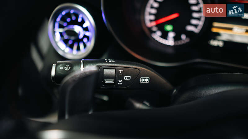 Внедорожник / Кроссовер Mercedes-Benz GLC-Class 2018 в Киеве