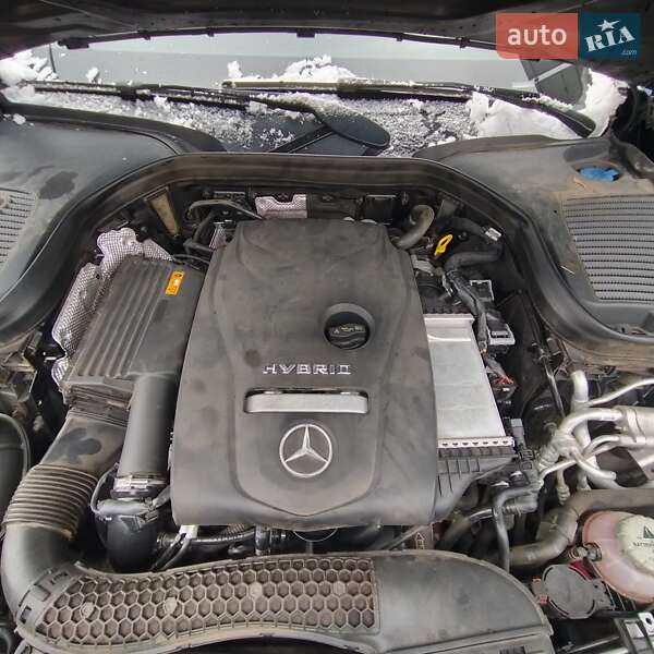 Внедорожник / Кроссовер Mercedes-Benz GLC-Class 2018 в Киеве