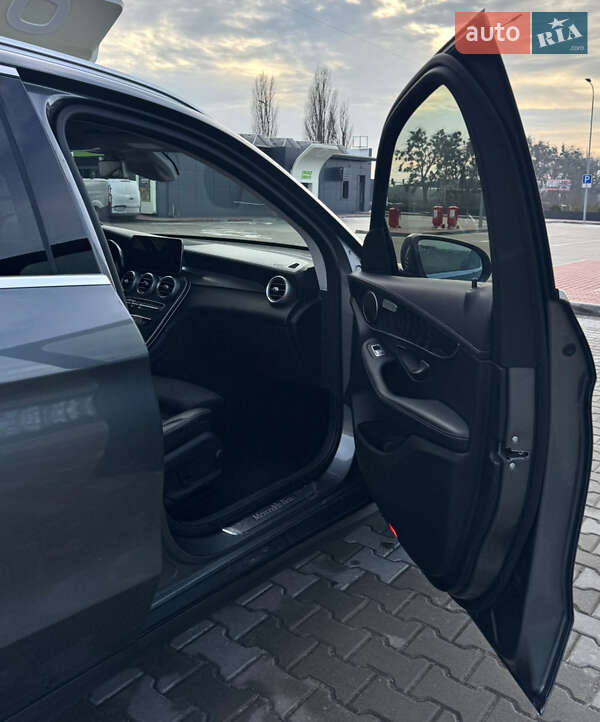 Внедорожник / Кроссовер Mercedes-Benz GLC-Class 2019 в Киеве