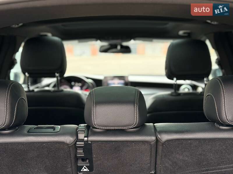 Внедорожник / Кроссовер Mercedes-Benz GLC-Class 2016 в Киеве