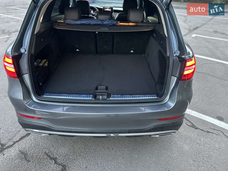 Внедорожник / Кроссовер Mercedes-Benz GLC-Class 2018 в Луцке