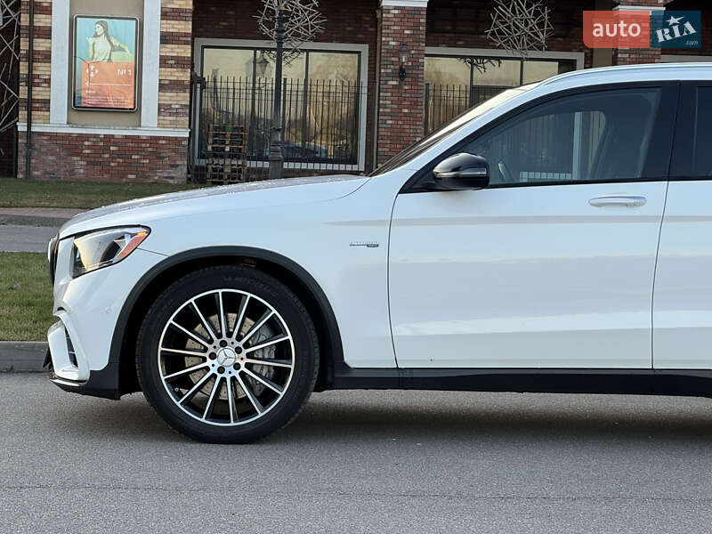 Внедорожник / Кроссовер Mercedes-Benz GLC-Class 2016 в Киеве фото 5 Внедорожник / Кроссовер Mercedes-Benz GLC-Class 2016 в Киеве