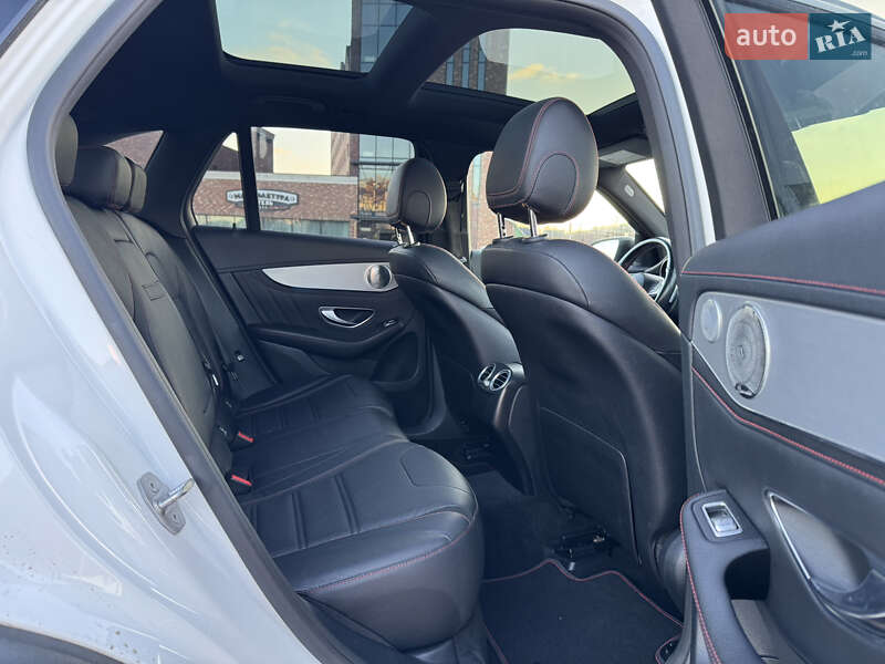 Внедорожник / Кроссовер Mercedes-Benz GLC-Class 2016 в Киеве фото 21 Внедорожник / Кроссовер Mercedes-Benz GLC-Class 2016 в Киеве