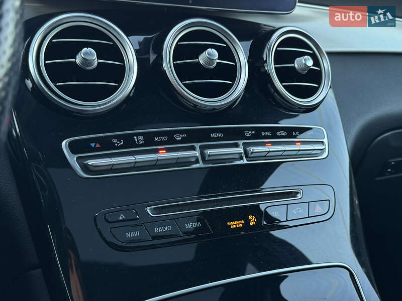 Внедорожник / Кроссовер Mercedes-Benz GLC-Class 2016 в Киеве фото 28 Внедорожник / Кроссовер Mercedes-Benz GLC-Class 2016 в Киеве
