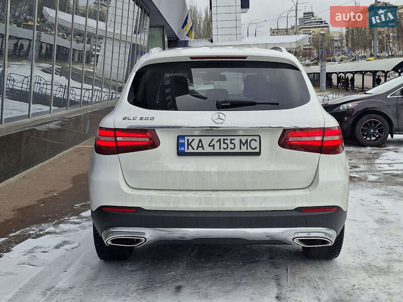 Позашляховик / Кросовер Mercedes-Benz GLC-Class 2019 в Києві