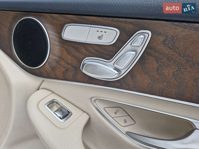 Позашляховик / Кросовер Mercedes-Benz GLC-Class 2019 в Києві