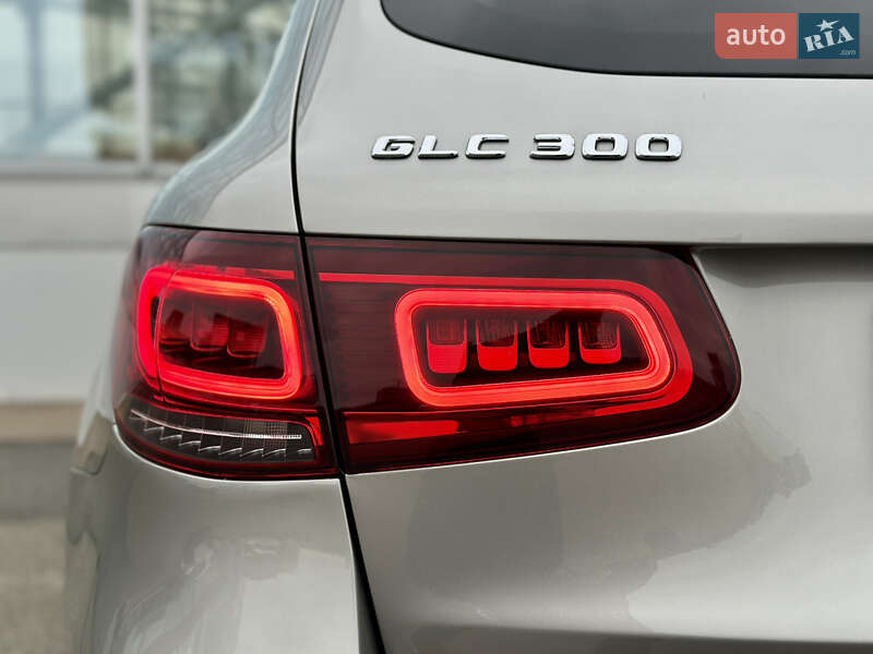 Позашляховик / Кросовер Mercedes-Benz GLC-Class 2020 в Києві