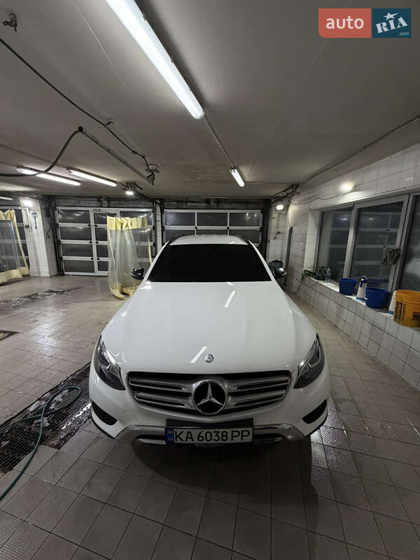 Mercedes-Benz GLC-Class 2017