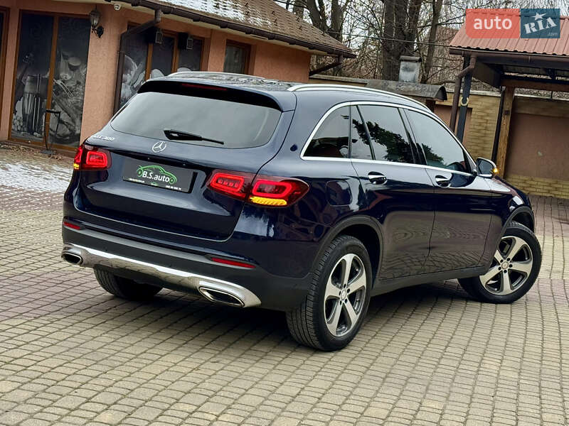 Внедорожник / Кроссовер Mercedes-Benz GLC-Class 2016 в Мукачево