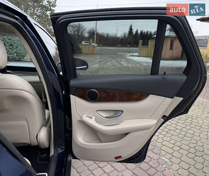 Внедорожник / Кроссовер Mercedes-Benz GLC-Class 2016 в Мукачево