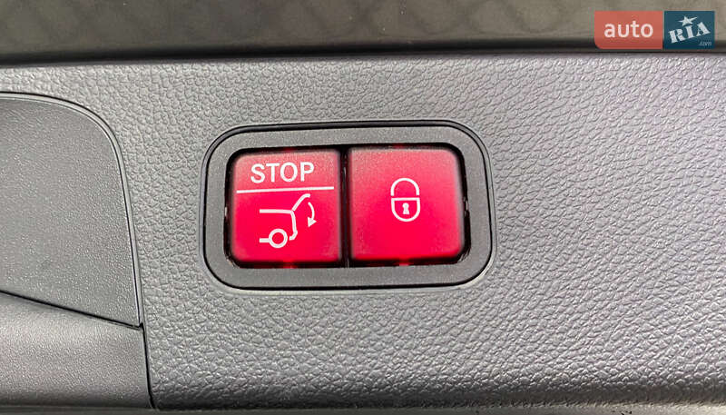 Внедорожник / Кроссовер Mercedes-Benz GLC-Class 2018 в Львове фото 38 Внедорожник / Кроссовер Mercedes-Benz GLC-Class 2018 в Львове