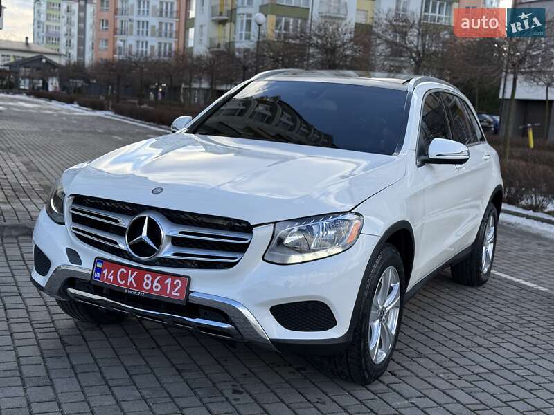 Внедорожник / Кроссовер Mercedes-Benz GLC-Class 2017 в Ивано-Франковске