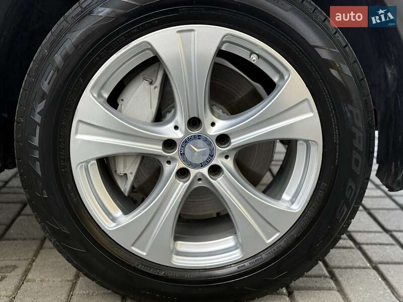 Внедорожник / Кроссовер Mercedes-Benz GLC-Class 2017 в Ивано-Франковске