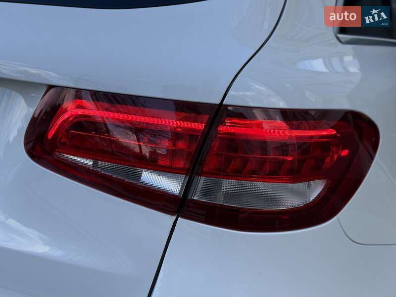 Внедорожник / Кроссовер Mercedes-Benz GLC-Class 2017 в Ивано-Франковске