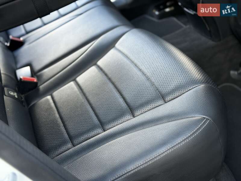 Внедорожник / Кроссовер Mercedes-Benz GLC-Class 2017 в Ивано-Франковске