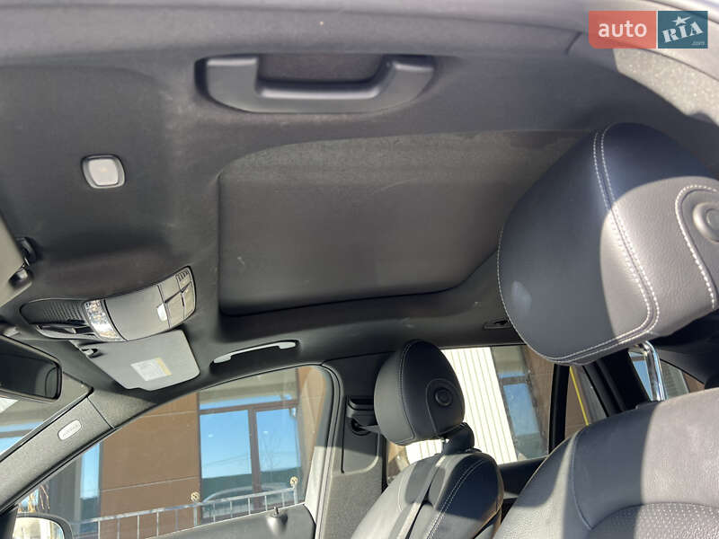 Позашляховик / Кросовер Mercedes-Benz GLC-Class 2017 в Києві фото 16 Позашляховик / Кросовер Mercedes-Benz GLC-Class 2017 в Києві