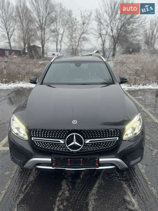 Mercedes-Benz GLC-Class 2019 Mercedes-Benz GLC-Class 2019