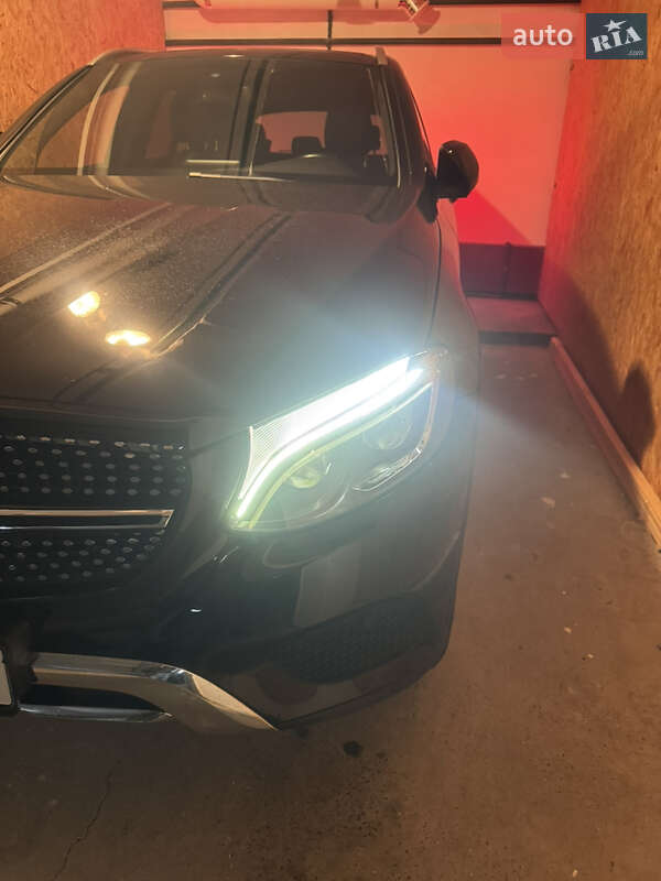 Внедорожник / Кроссовер Mercedes-Benz GLC-Class 2019 в Киеве фото 21 Внедорожник / Кроссовер Mercedes-Benz GLC-Class 2019 в Киеве
