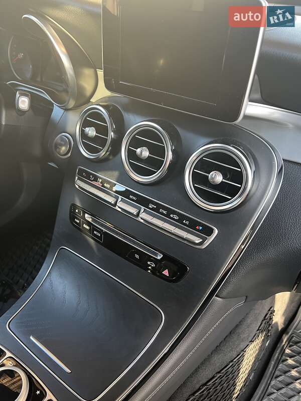 Позашляховик / Кросовер Mercedes-Benz GLC-Class 2019 в Ізмаїлі