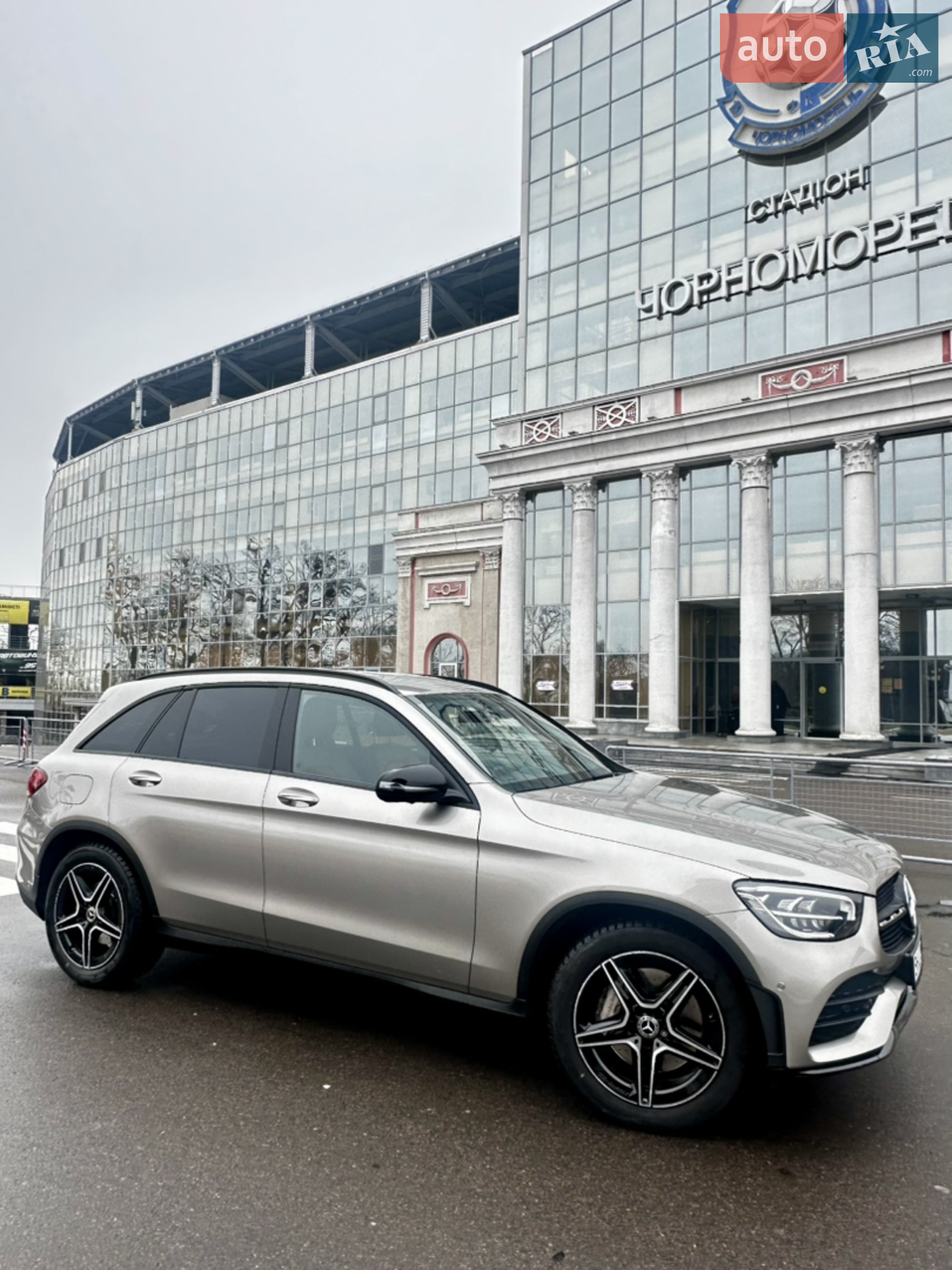 Mercedes-Benz GLC Class 2020 VIN W1N2539191F804228 фото оголошення 4 з 18