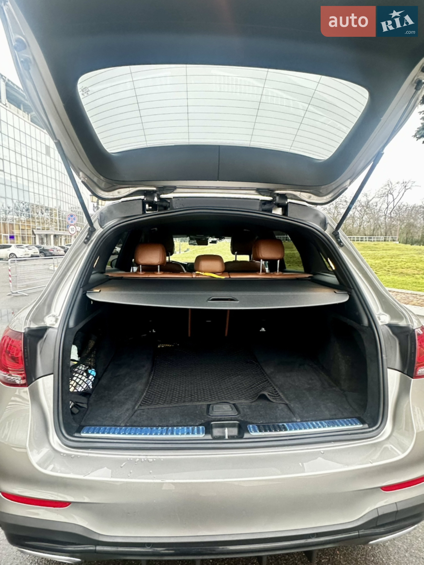Mercedes-Benz GLC Class 2020 VIN W1N2539191F804228 фото оголошення 8 з 18