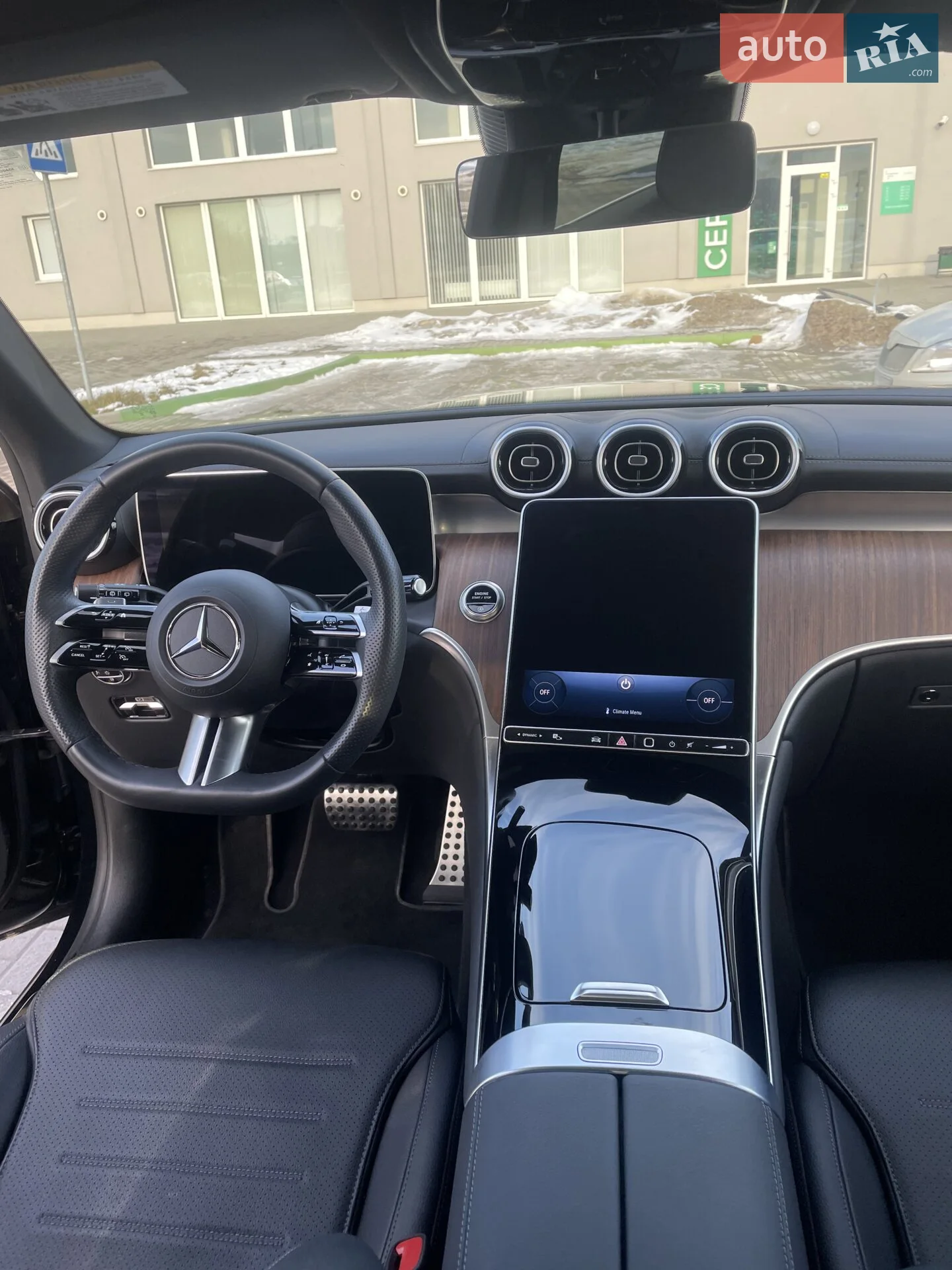 2024 Mercedes-Benz GLC - мініатюра 17