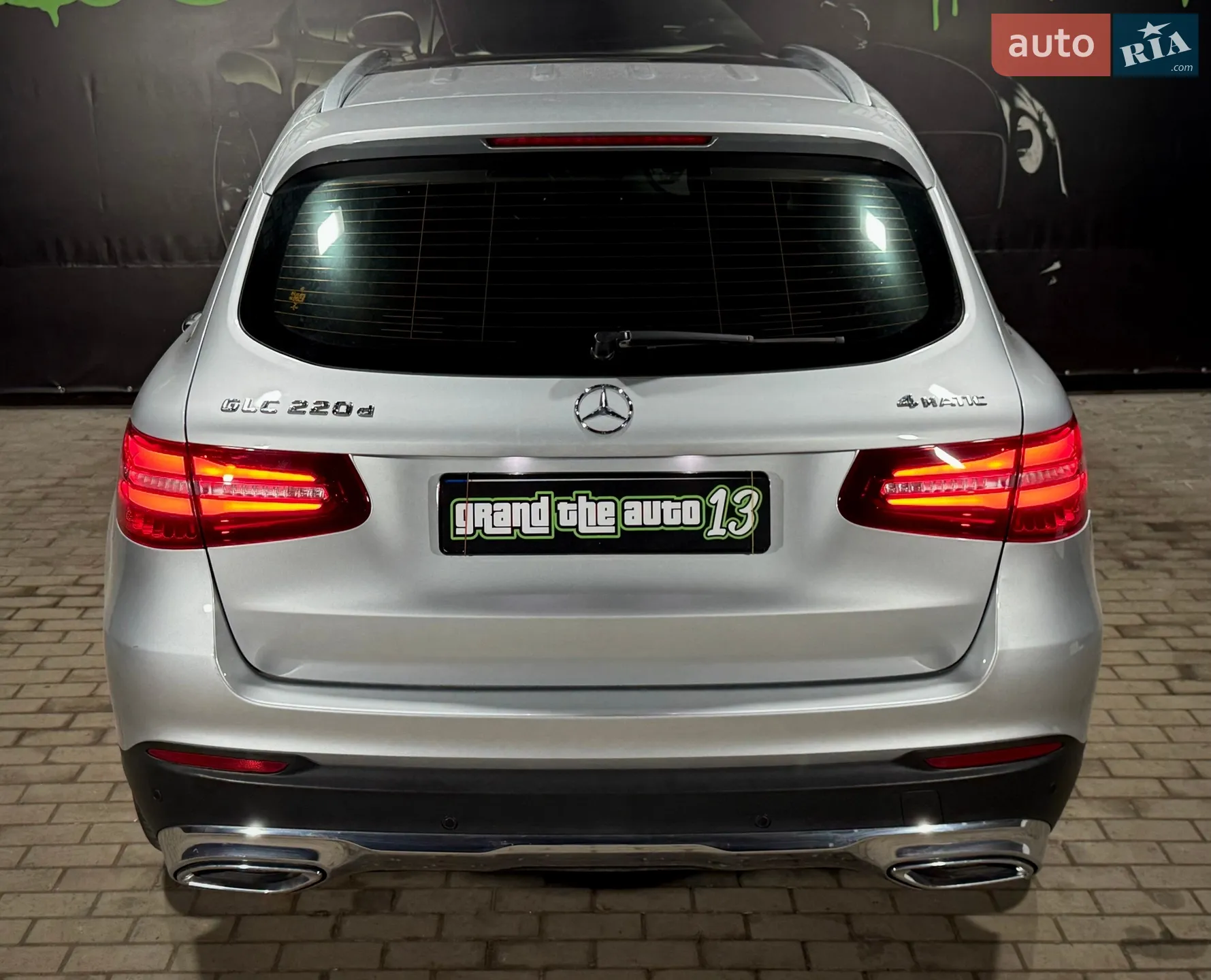 2016 Mercedes-Benz GLC - мініатюра 11